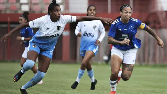 Cruzeiro sede empate contra o Real Brasília (foto: Gustavo Martins / Cruzeiro)