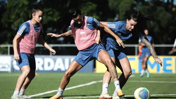 Cabulosas se preparam para enfrentar o Real Brasília (foto: Gustavo Martins / Cruzeiro)