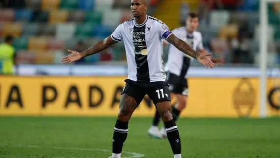 Wallace pela Udinese (foto: Timothy Rogers/Getty Images)